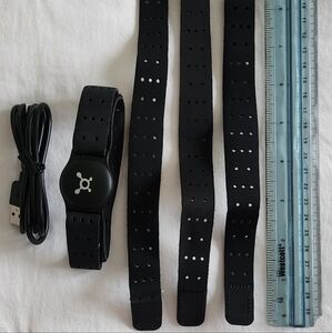 Orange Theory Fat Burn Monitor with extra straps